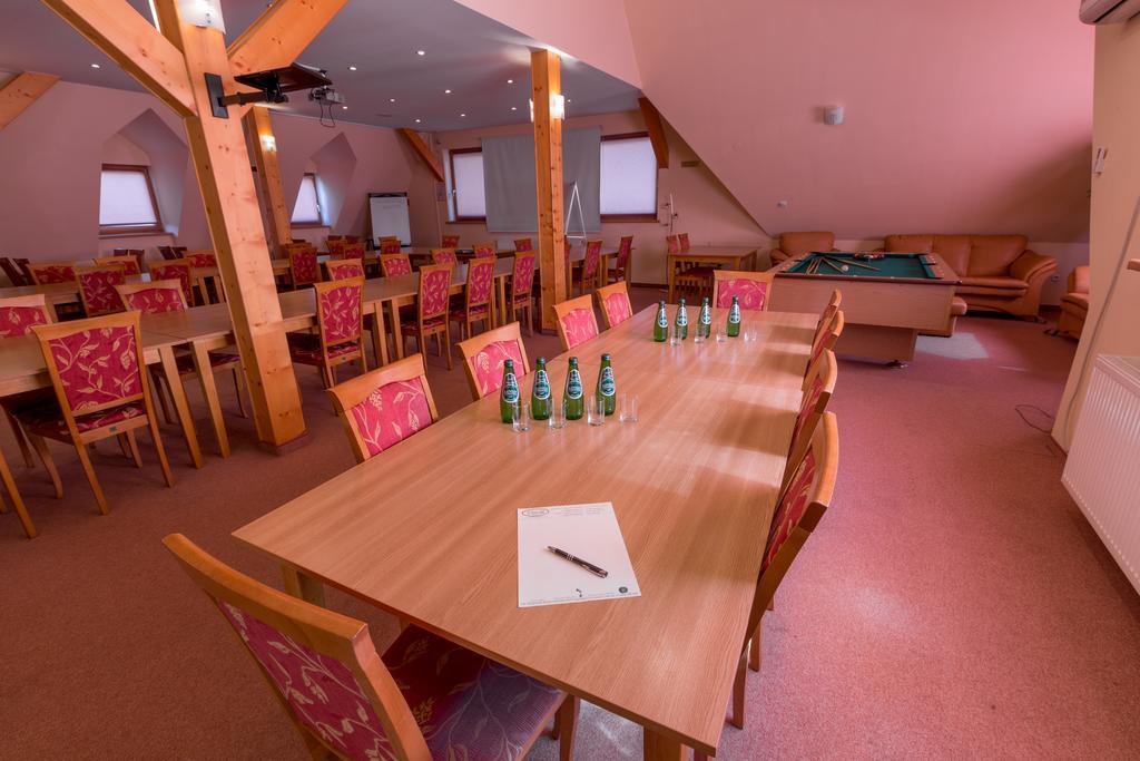 Fian - Noclegi I Konferencje W Centrum Zakopane Bagian luar foto