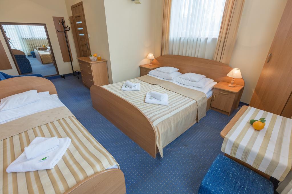 Fian - Noclegi I Konferencje W Centrum Zakopane Bagian luar foto