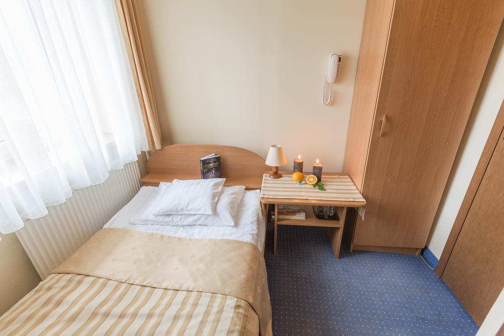 Fian - Noclegi I Konferencje W Centrum Zakopane Bagian luar foto