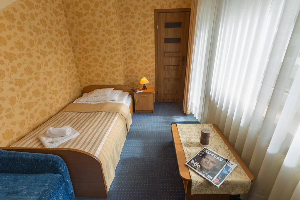 Fian - Noclegi I Konferencje W Centrum Zakopane Bagian luar foto