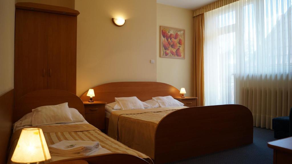 Fian - Noclegi I Konferencje W Centrum Zakopane Bagian luar foto